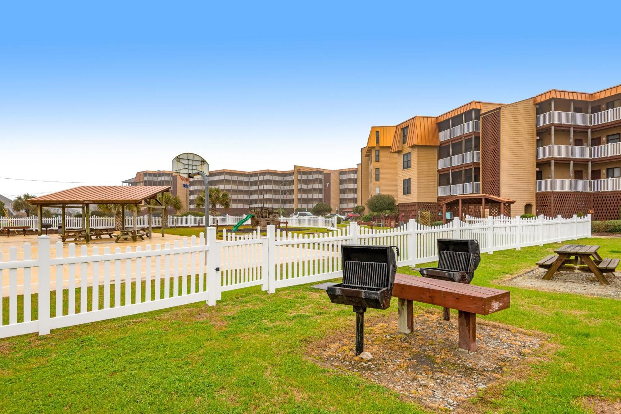 Topsail Dunes North Topsail Beach Room photo