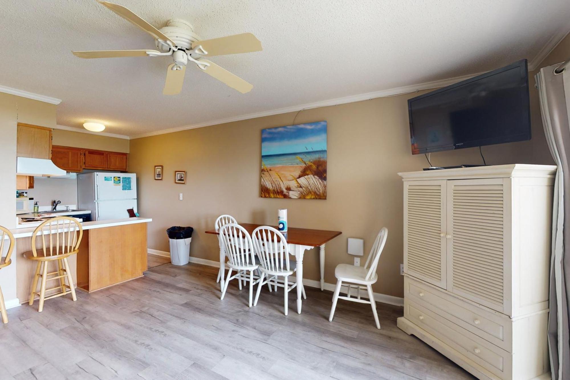 Topsail Dunes North Topsail Beach Room photo